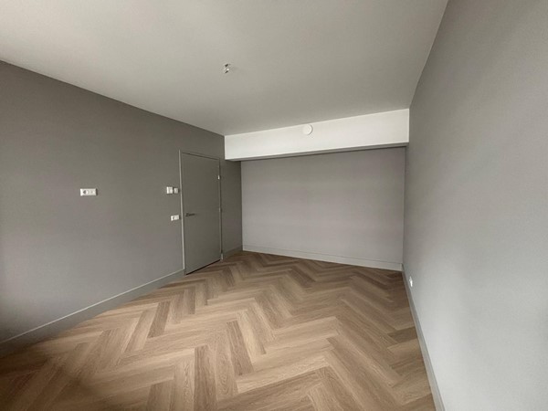 Medium property photo - Kruiskade, 3012 EG Rotterdam